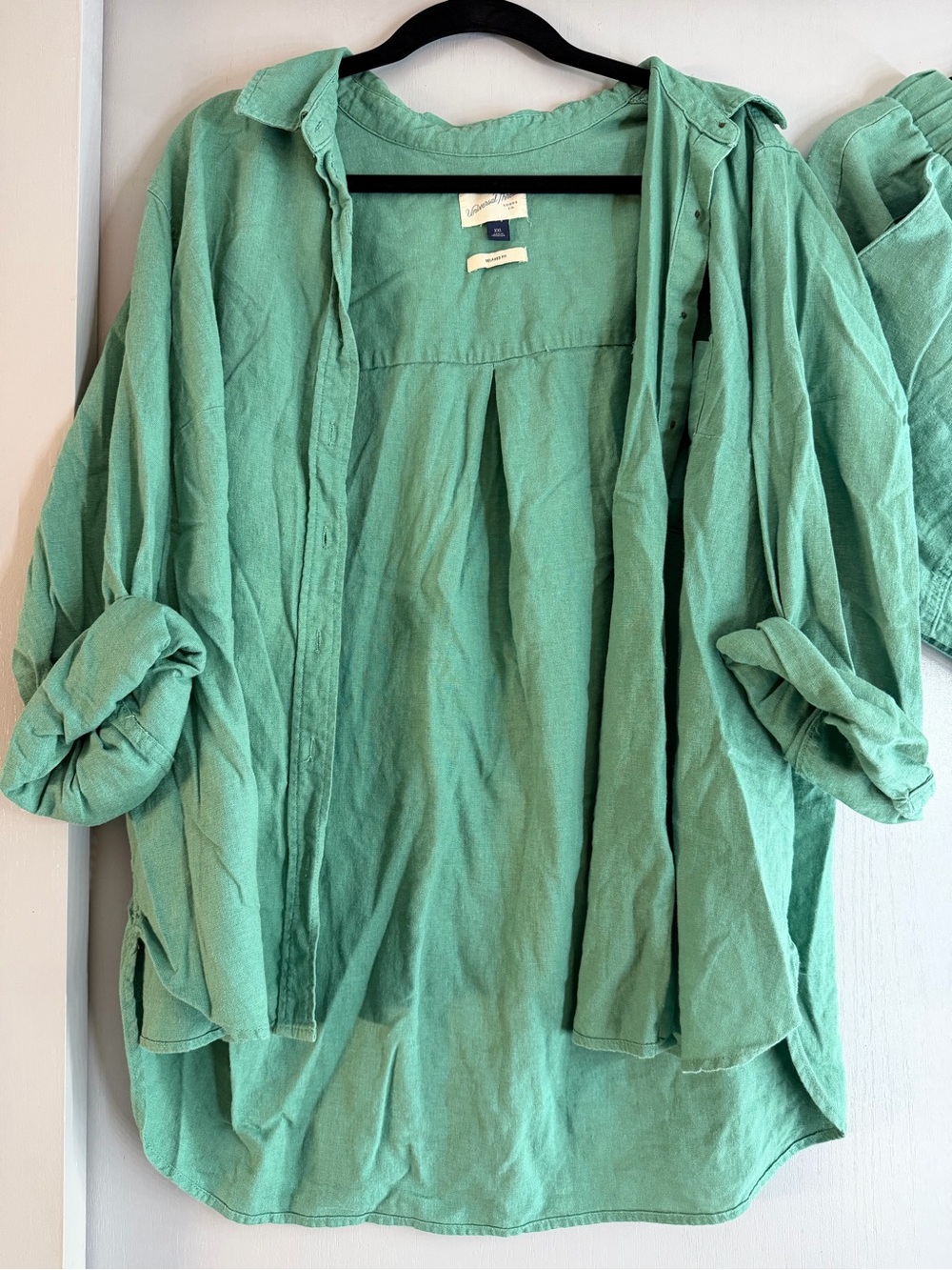 Universal Thread Linen Blend Matching Set | Soft Green Button Up & Shorts - Picture 2 of 5